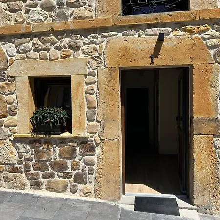 Apartamentos San Roque Arenas De Cabrales Extérieur photo